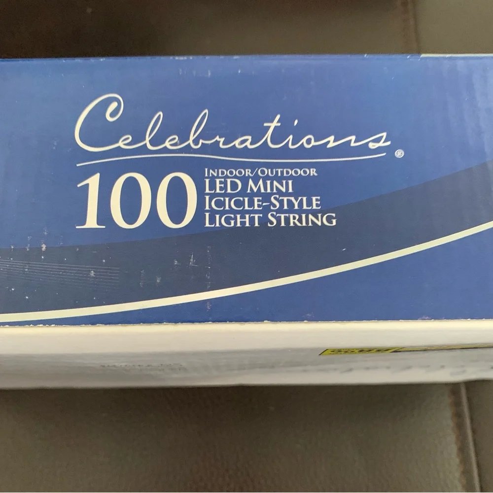 NOS ICICLE STYLE 100 count String Christmas Lights 6ft Celebrations LED Tested